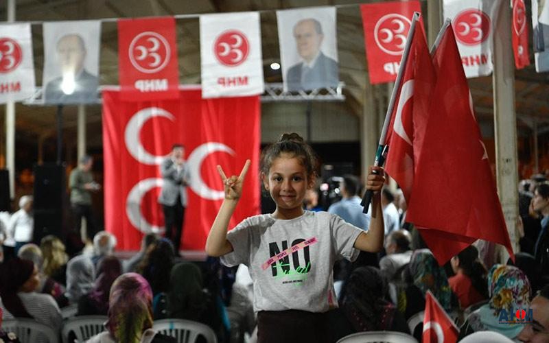 MHP’nin Adana’da Mahalle Toplantıları Miting Havasında Geçti