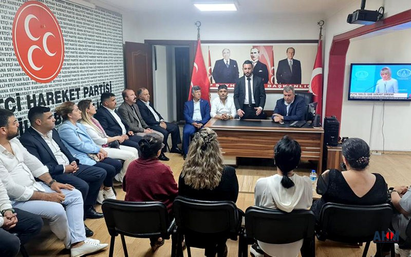 Futbolcu Tekin İncebaldır İYİ Partiden İstifa Ederek MHP'ye Geçti!