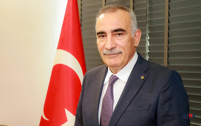 Adana Ticaret Odası Başkanı Yücel Bayram, “Belediyelerimize bu süreçte büyük görevler düşmektedir.